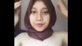 perawan berjilbab penuh nafsu – Fullvideo >>  https://ouo.io/OOEAH5