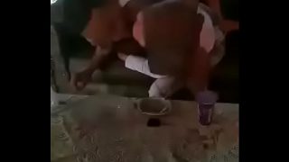 Ulah jilbab di ruang tamu