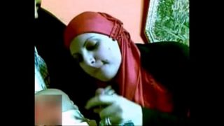 Lucie a 35ans et c’est une maman salope – sexe66.com