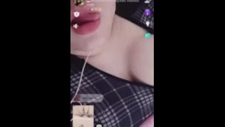 Indonesian girl with big tits blows me slowly on azar