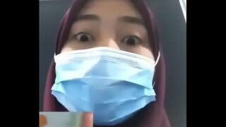 Indonesian Hijabi Watches guy cum and enjoys it