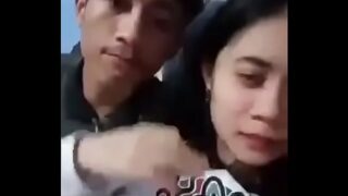Tahun baru asik mantap-mantap dong, Cewenya udah cantik sangean.