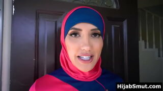 Muslim wife fucks landlord to pay the rent